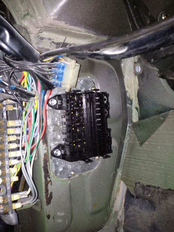 [Afbeelding: fusebox.jpg]